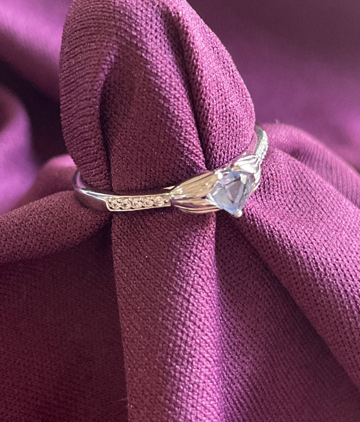 Fragrant Jewels Satin Dainty Mermaid 8 sterling silver Heart lavender