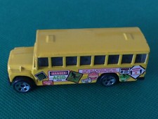 Angry Birds Minion Hot Wheels 2012 B365