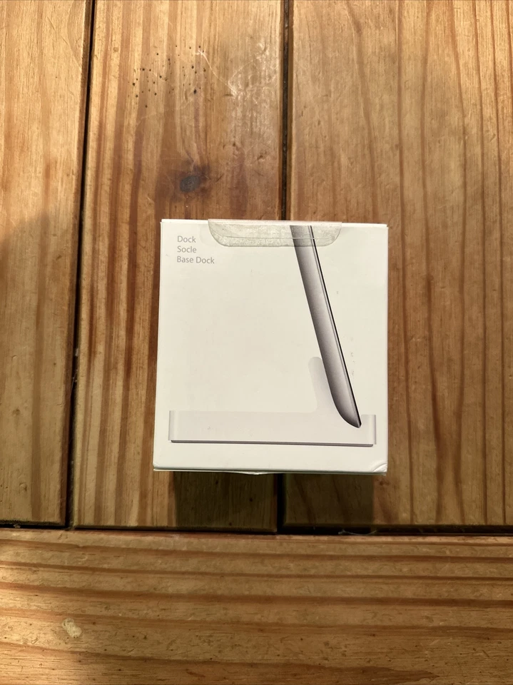 Apple MC940ZMA iPad Dock for iPad 2/3 A1381 - ! Sealed !! - Image 2 of 4