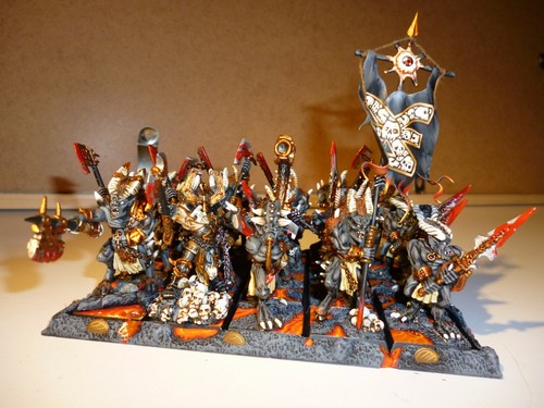 Khorne Chaos demon Bloodletter miniature similar to the old world warhammer - Picture 1 of 3