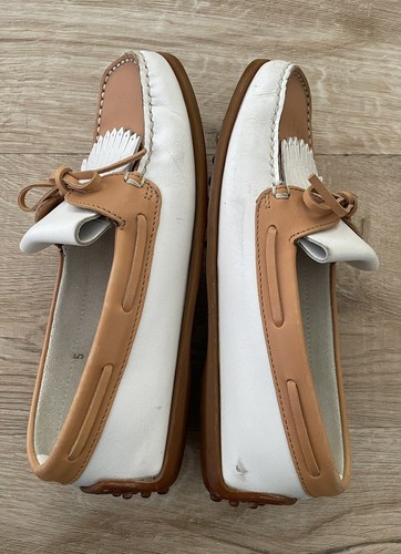 TOD's Shoes Women's 5 Slip On Leather Fringe Loafers Driving Shoes White Brown - Picture 3 of 11