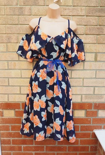 VESTIDO GEMMA COLLINS AZUL ROSA FLORAL HOMBRO FRÍO MANGA CORTA CINTURÓN SIN CORDONES 16 XL - Imagen 4 de 6