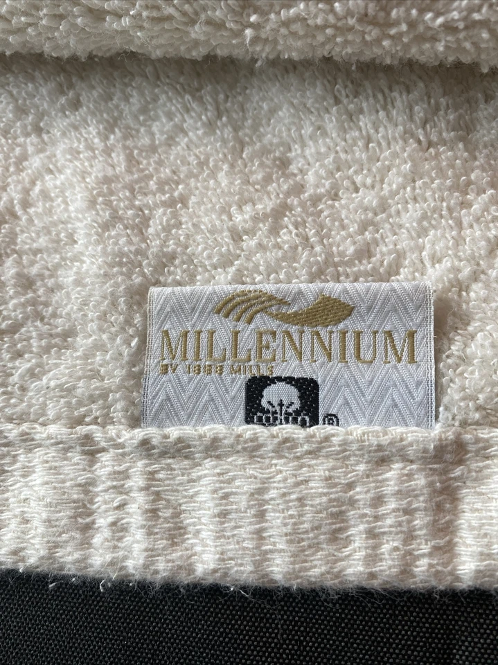 Juego de 4 toallas de baño beige esponjosas bordadas gato leopardo de 1888 Mills EE. UU. DE COLECCIÓN Foto 3 de 4