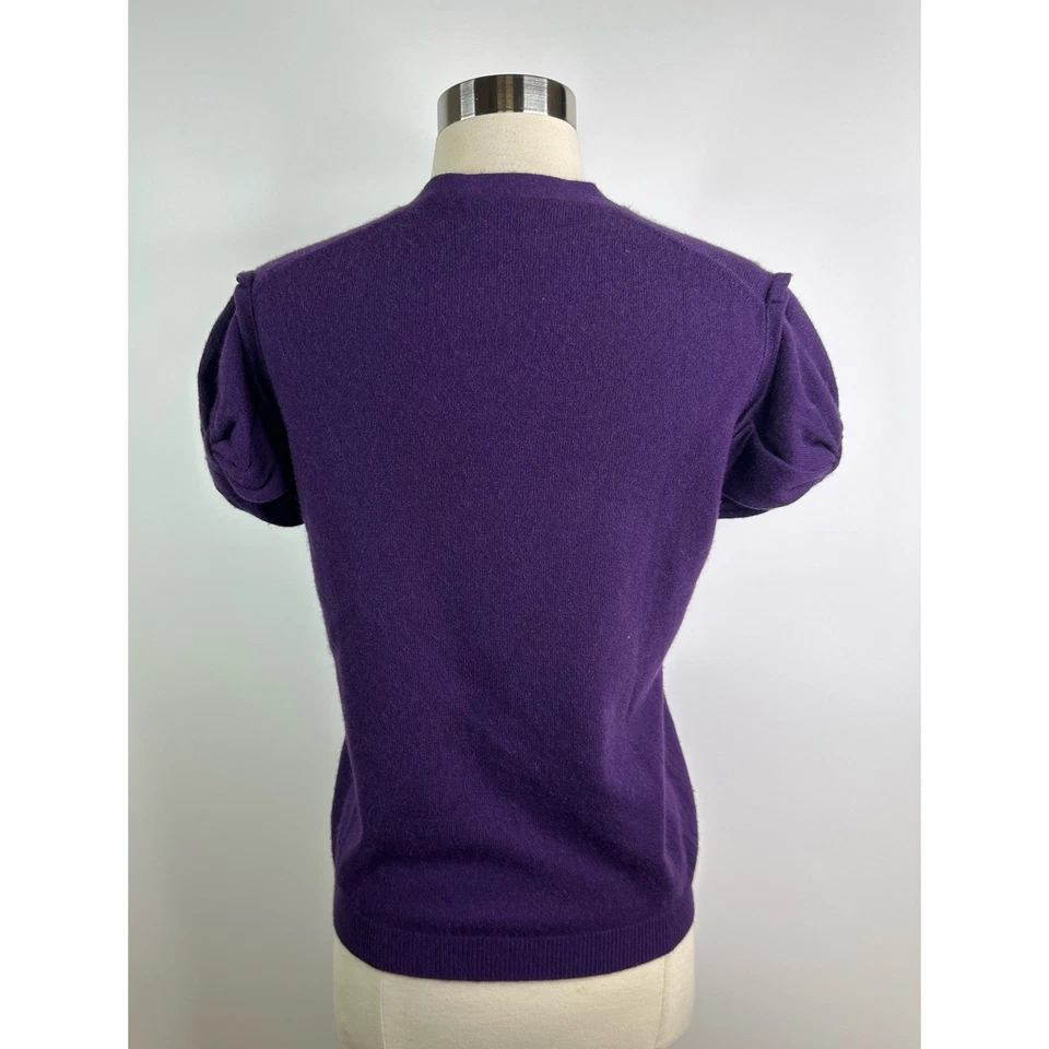 Suéter para mujer Saks Fifth Avenue 100 % cachemir manga corta con botones L” Foto 4 de 4