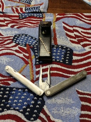 ORIGINAL LEATHERMAN TOOL WITH SHEATH. PAT#1325473. BORN 0493, PORTLAND OREGON.