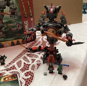 LEGO NINJAGO: Dawn of Iron Doom (70626) Incomplete Set (97% - Missing 18 Pieces)