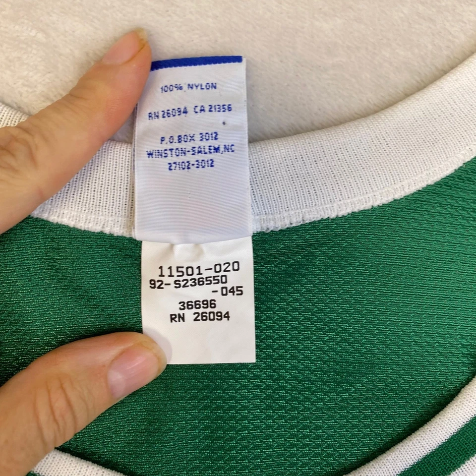 Camiseta deportiva vintage del campeón Larry Bird de los Boston Celtics con logotipo dorado de la NBA #33 para hombre talla 52 Foto 4 de 4