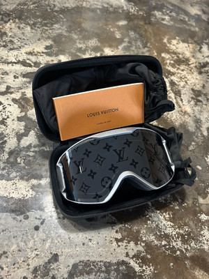 LOUIS VUITTON snow ski mask silver and black