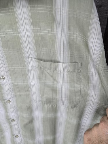 George Foreman 4XLT short sleeve button-down Beige/Lt. Green Polyester - Picture 4 of 11