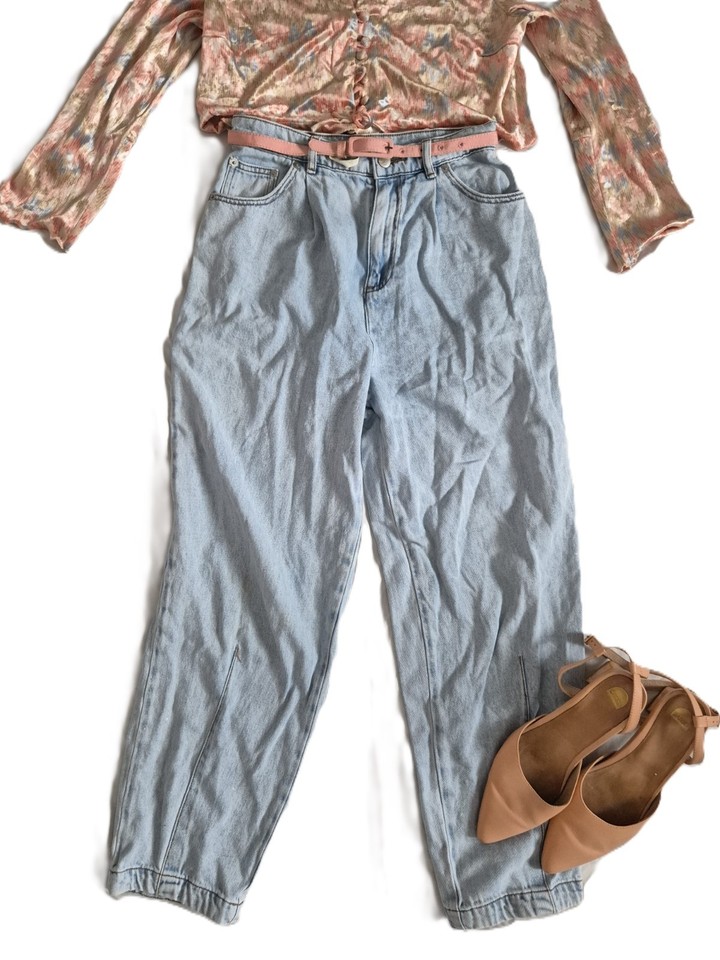 GORMAN sz 10 light blue denim barrel leg jeans