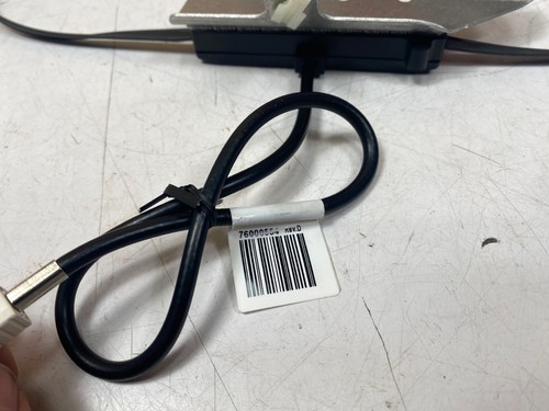 OEM 15-24 Harley-Davidson Touring Hidden Antenna AM/FM 76000554 - Picture 5 of 6