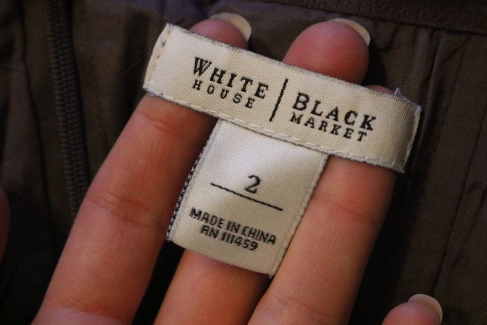 Женское платье White House Black Market из длинной шелковой смеси без рукавов коричневое размер 2 - Изображение 3 из 4