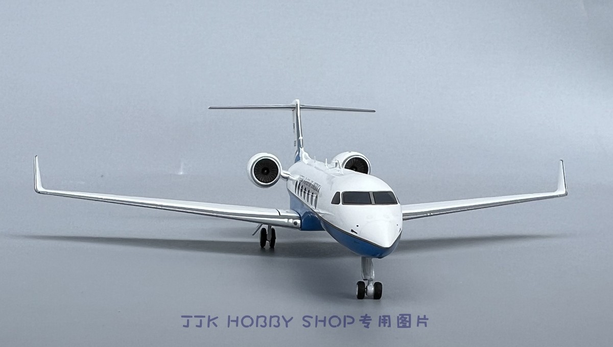 NG Models USAF C-37B 09-0525 1:200 アメリカ軍 s-l400.jpg