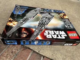 Lego 75104 Star Wars Kylo Rens Command Shuttle New WEAR Creases Damage Outer Box