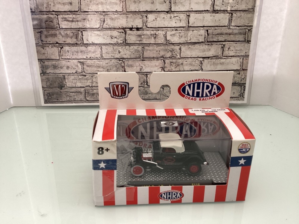 1:64 M2 MACHINES 1932 FORD ROADSTER S116 - B20