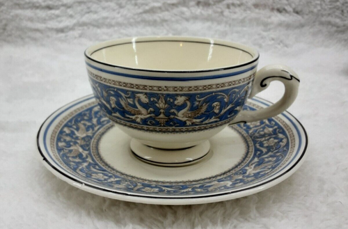 Medici Myott Staffordshire Porcelain Turquoise Blue Teacup and Saucer Set - Picture 3 of 17