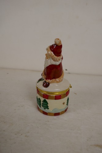 Caja baratija vintage con bisagras de Papá Noel Navidad 5" de alto - Imagen 4 de 8