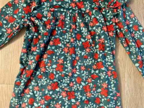 (NWT) Cat & Jack Girl’s Size 8 Green & Red Poinsettia Super Soft Nightgown - Picture 3 of 8