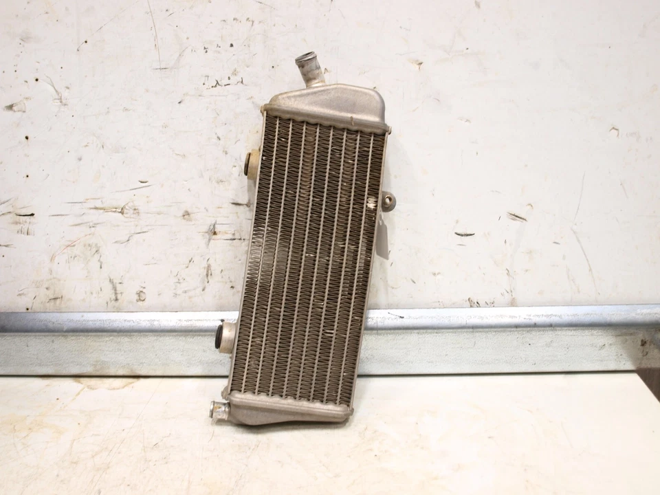 Боковой радиатор 2010 KTM 250 SXF без заполнения No6220 - Изображение 4 из 4