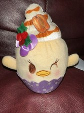 Disney Parks 2024 Munchlings Sleighin Sweets Plush - Daisy Duck Chaser Rare A