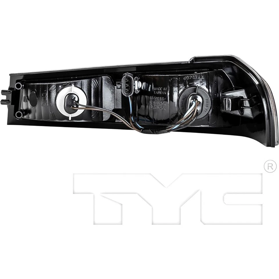 Conjunto de 2 luces de estacionamiento/señal de giro delanteras TYC para Chevrolet Colorado 2004-2012 Foto 2 de 4