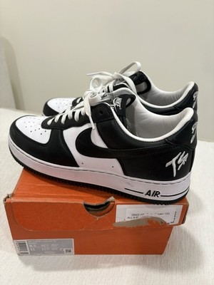 Nike Terror Squad x Air Force 1 QS Low Blackout Sz 9.5 Preowned W/boxFJ5756-100
