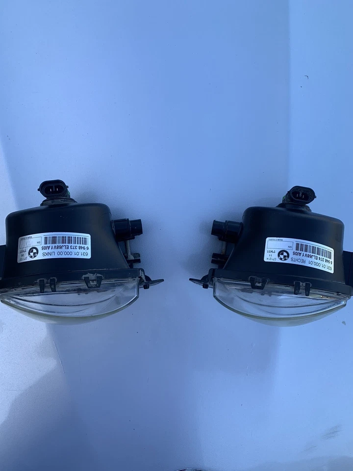 Conjunto de luces antiniebla BMW E90 serie 3 Foto 2 de 2