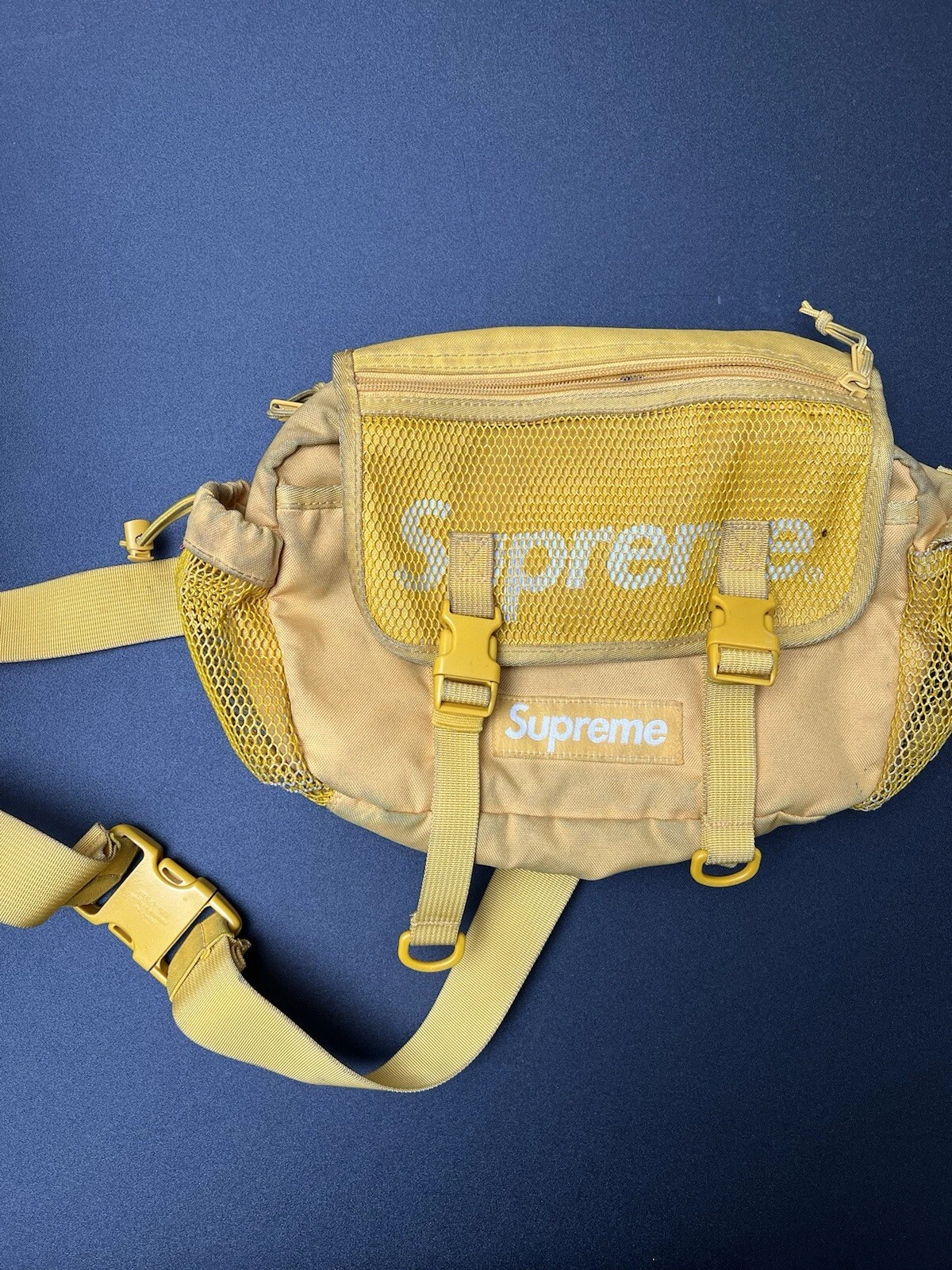 Sac taille Supreme Cordura SS20 jaune porté mais authentique Supreme Bag