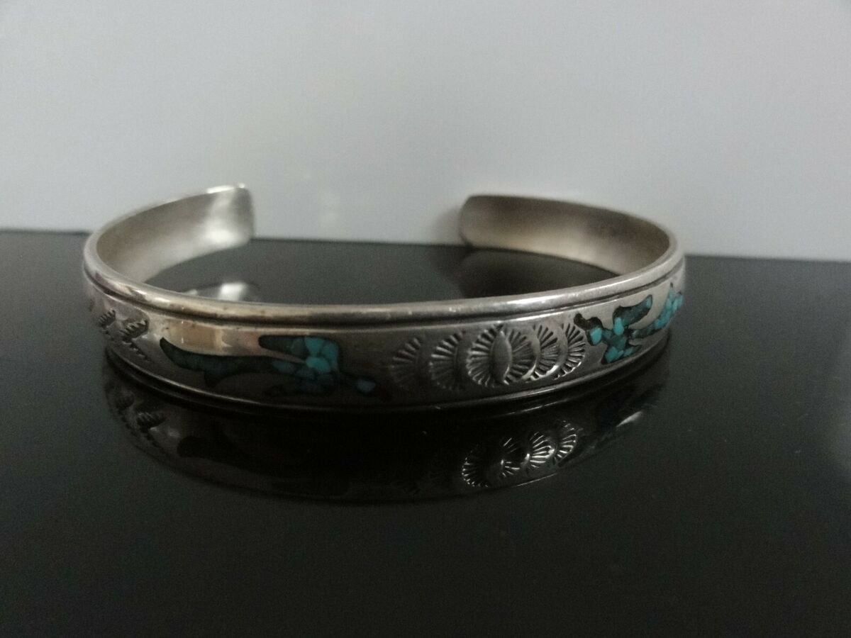Rare Vintage Native American Navajo Nakai Heart Turquoise Sterling Silver Bracelet Cuff Rare Vintage Native American Navajo Nakai Heart Turquoise Sterling Silver Bracelet Cuff