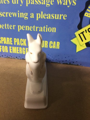 Coalport kangaroo white figurine - Picture 4 of 8