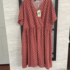 Nemidor mauve polkadot short sleeve dress size 22 plus size (missing belt)