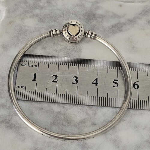 Pandora You Are So Loved Enamel Loving Heart Silver Bangle 17cm 590746 Free Post - Picture 17 of 18