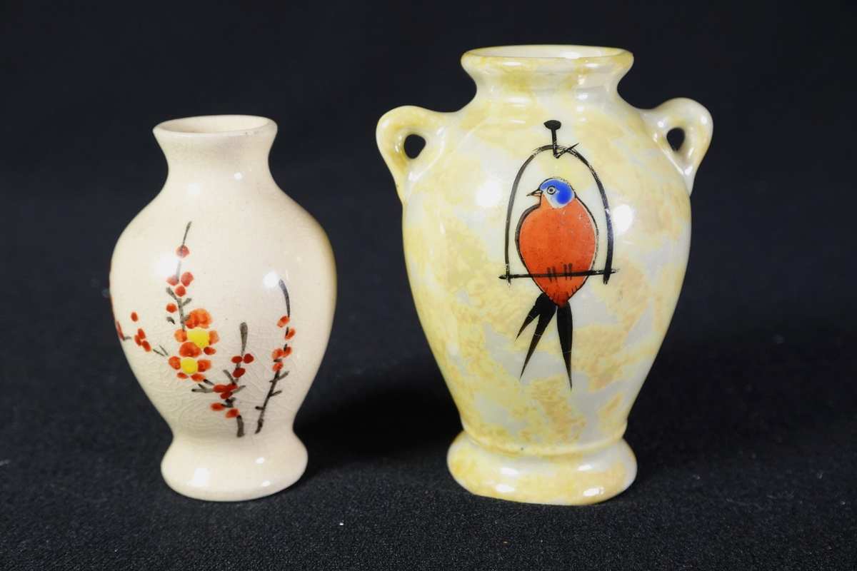 2 Vintage Miniatire Ceramic Bud Vases Japanese Flowers Iridescent