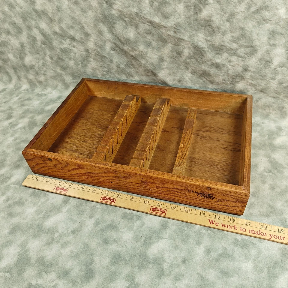 Bandeja organizadora de cuchillos en cajón Chicago Cutlery Oak 16,75x11,5 vintage usada Foto 3 de 4