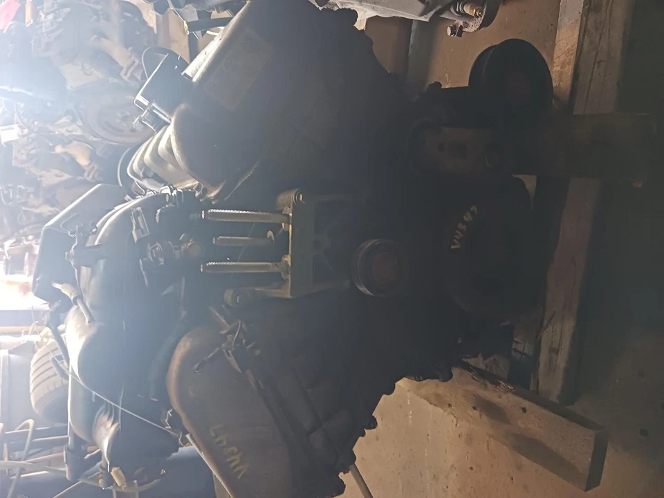 Used Engine Assembly fits: 2006 Ford Escape gasoline 3.0L VIN 1 8th dig - Image 2 of 4