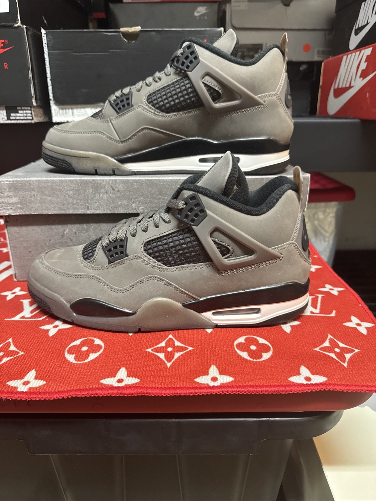 SAOLA Jordan 4 Retro Cavestone taglia 11 5 FV5029 200