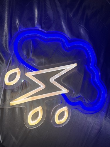 Rain cloud with lighting LED sign wall decor man cave/bedroom - Picture 3 of 3