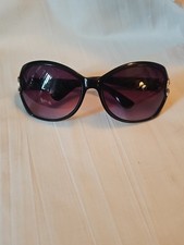 Sunglasses Black Wrap Around Frame Oversize UV 400 Polycarbonate Black Lens