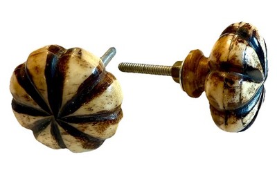 2 Resin Hobby Lobby Decorative Drawer Pulls Knobs Brown Ivory Flower India  EUC | eBay