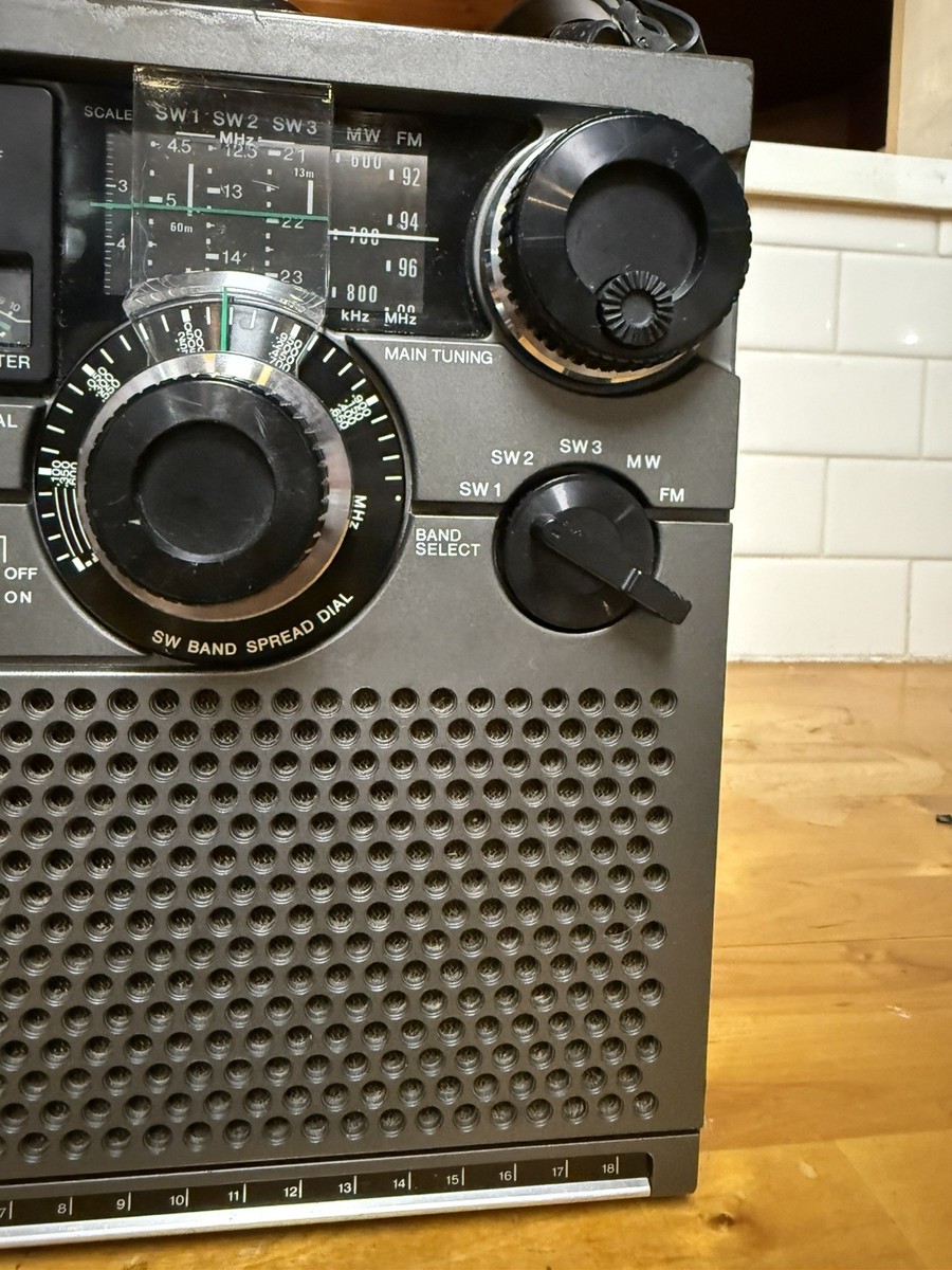 ラジオ・コンポ SONY SW DUAL CONVERSATION SYSTEM ICF5900 ラジオ・コンポ SONY SW DUAL CONVERSATION SYSTEM ICF5900 Sony ICF