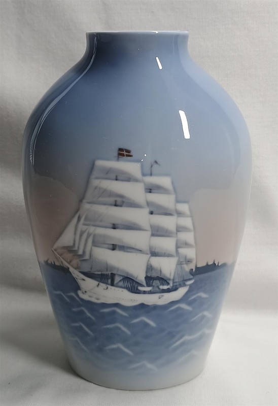Vintage B&G Bing and Grondahl 1302 6239 Ceramic Vase Ship Sailboat