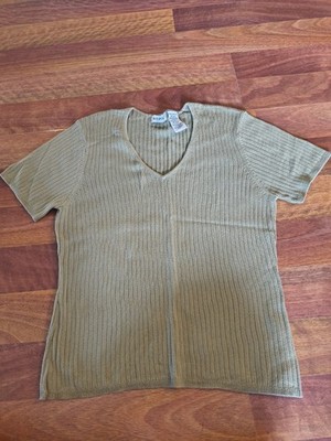 White Stag Large Ribbed Olive Green Basic Top V Neck