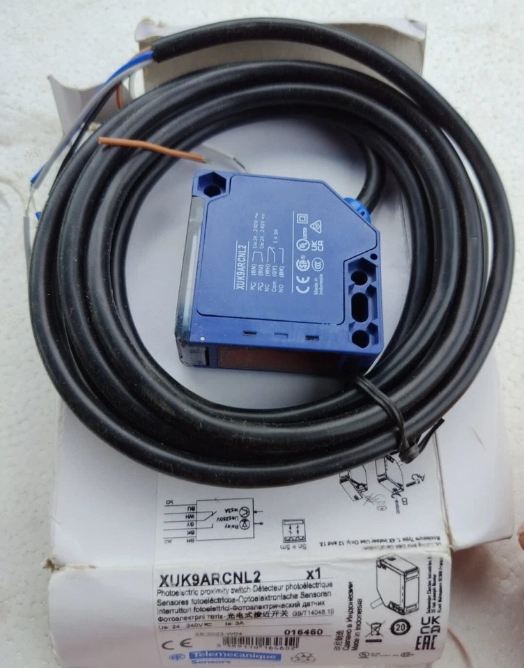 New. Photoelectric Proximity Switch XUK9ARCNL2 - Image 2 of 4