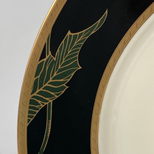 Mikasa Noël Veille Poinsettia Rouge 12 " Chop Plaque Rond Plateau Discontinué - Photo 5 sur 8