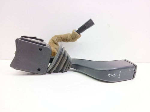 2001 Lenkstockschalter Kombischalter Blinkerhebel / Lichthebel UST116459