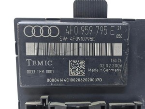 AUDI A6 Avant 4F5, C6 Türsteuergerät hinten rechts 4F0959795E 2.70 30160271