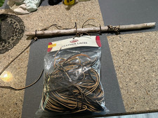 BAG OF LEATHER LACE AND LEATHER QUIRT
