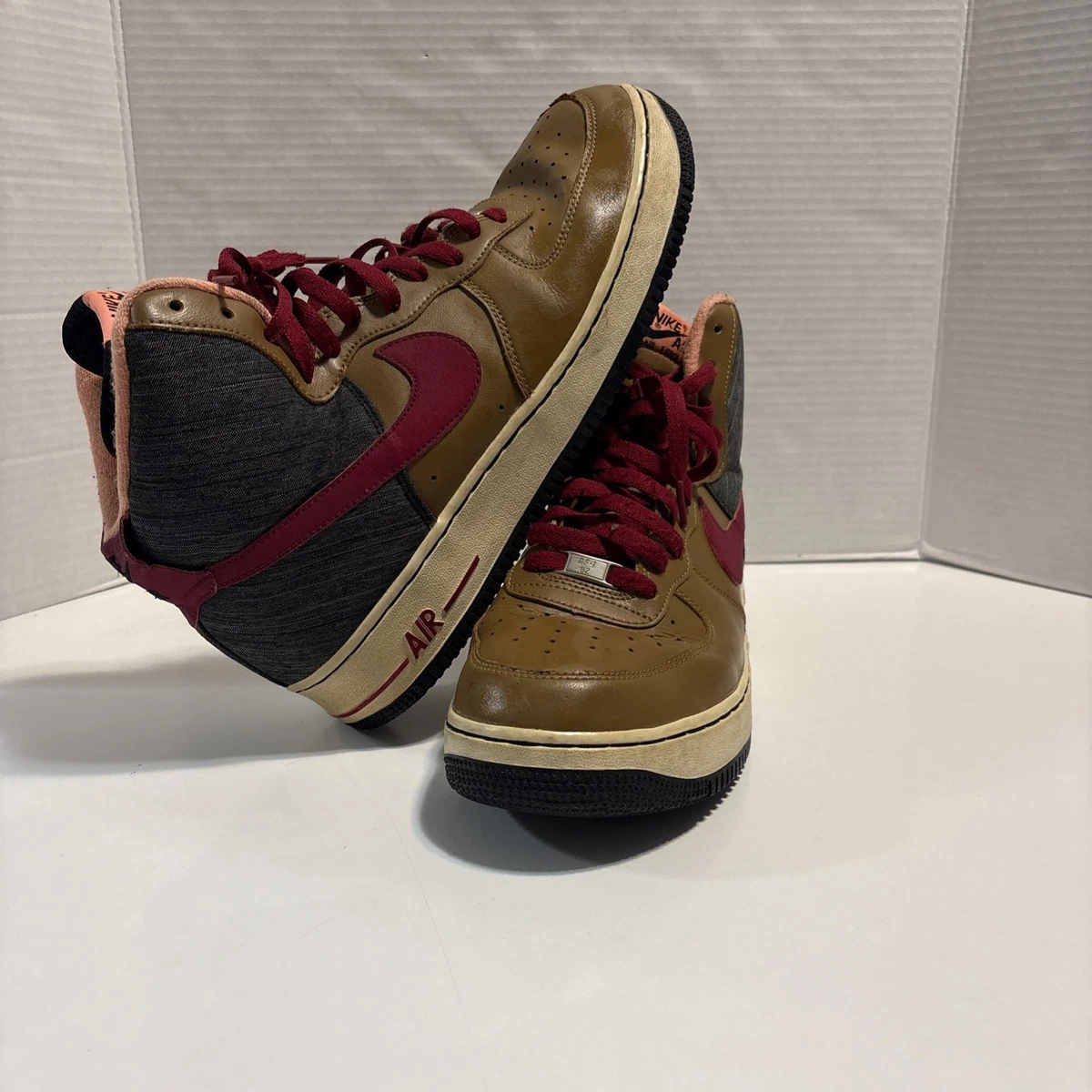 Nike Air Force 1 