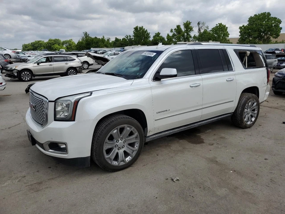 Pantalla de infoentretenimiento usada se adapta a: 2016 Gmc Yukon XL 1500 pantalla de entretenimiento Foto 2 de 4