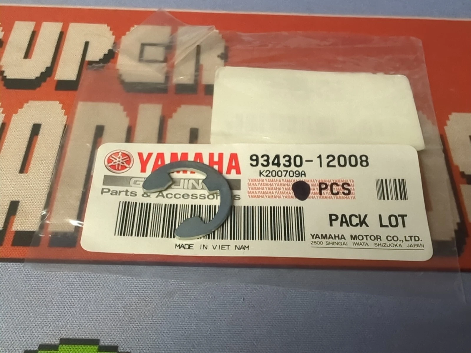 (1) NOS Genuine Yamaha Circlip Kick Start Starter Shaft E Clips 93430-12008